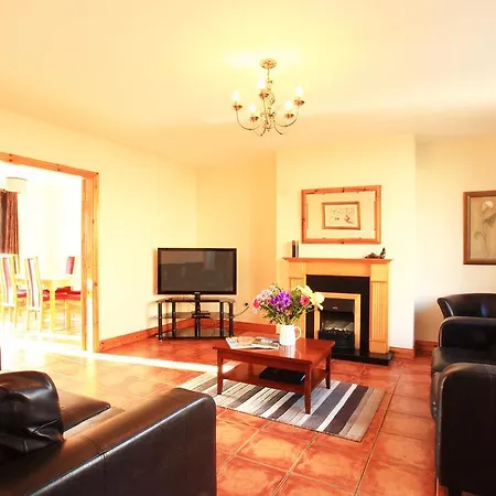 Killarney's Holiday Village キラーニー